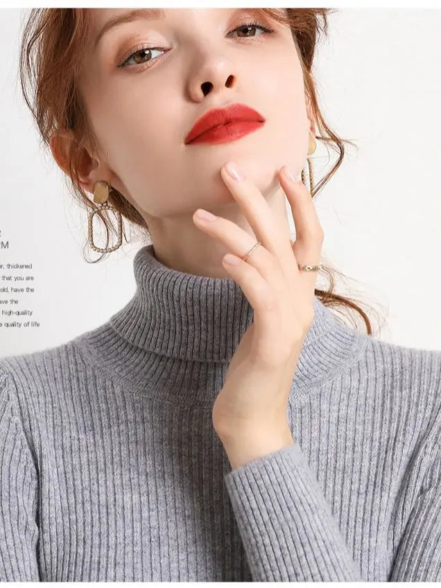 Gerippter Rollkragenpullover | Figurbetonter Schnitt | Zeitlose Eleganz