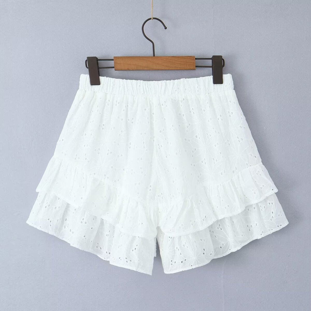 Leonie | Weiße Langarmbluse und Shorts im Set