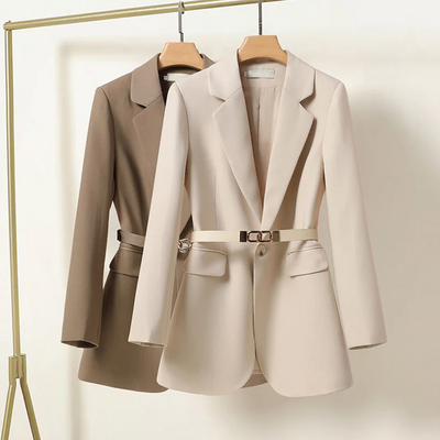 Avelina - eleganter damenblazer
