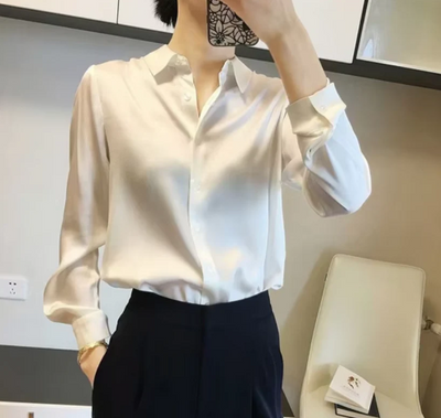 Paige - elegante satinbluse