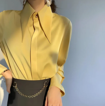 Millicent - elegante langärmelige satinbluse