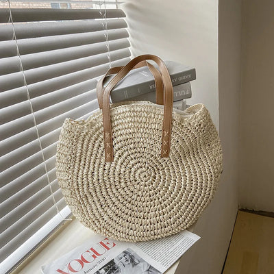 Runde Strohtasche | Handgewebt | Sommerlicher Stil