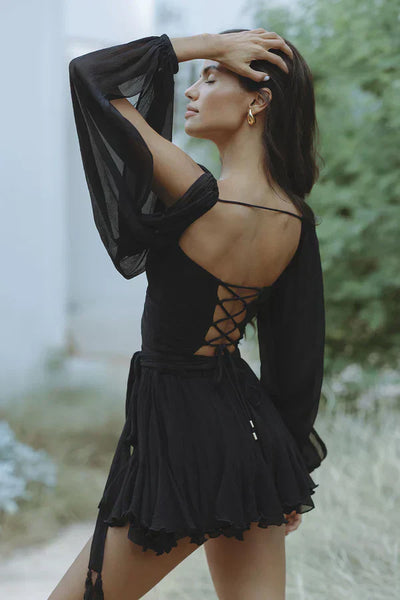 Minikleid mit Wickeloptik | Lange Schlitzärmel | Fließender Rock
