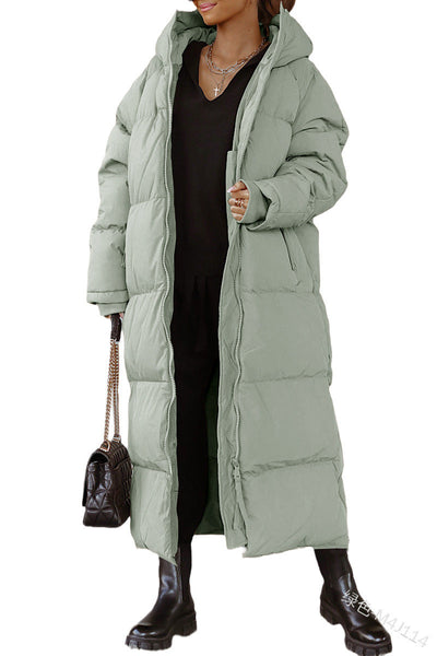 Warme Steppjacke mit Kapuze