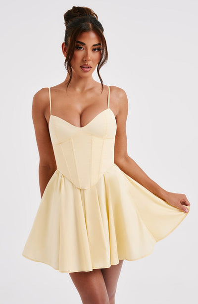 Analeigh Mini Kleid in Zitronenfarbe