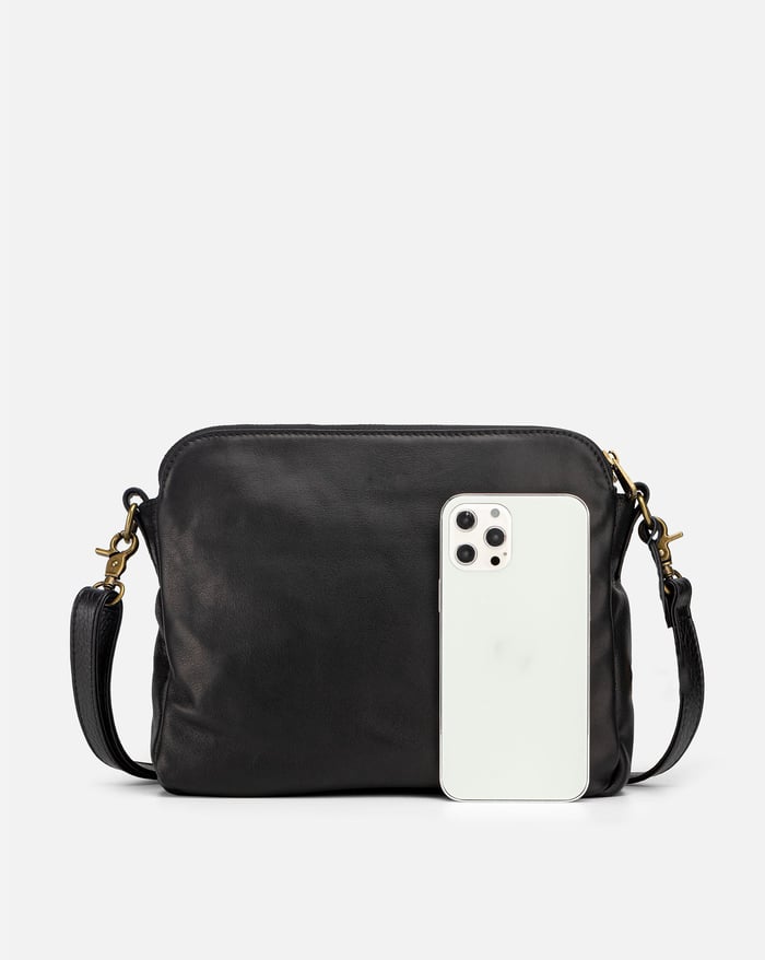 Schultertasche aus weichem Kunstleder | Kompakt & Vielseitig | Zeitlose Eleganz