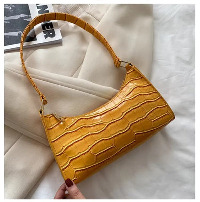 Schultertasche in Kroko-Optik | Kompakt & Elegant | Edler Hingucker