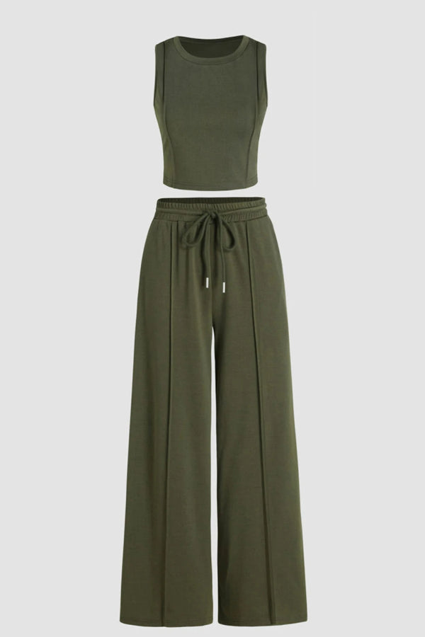 Solange® | Set aus einfarbigem, kurzem Tanktop und weiten Hosen in Dschungelgrün