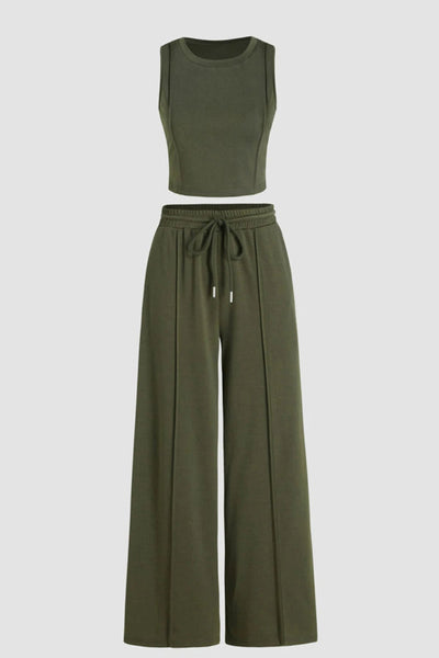 Solange® | Set aus einfarbigem, kurzem Tanktop und weiten Hosen in Dschungelgrün
