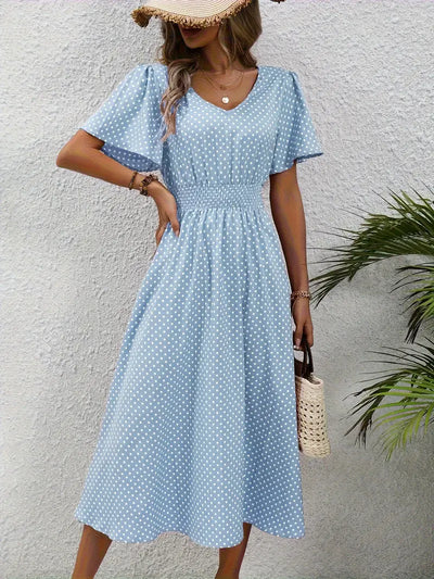 Gepunktetes Sommerkleid | Luftig & Feminin | Perfekt für sonnige Tage