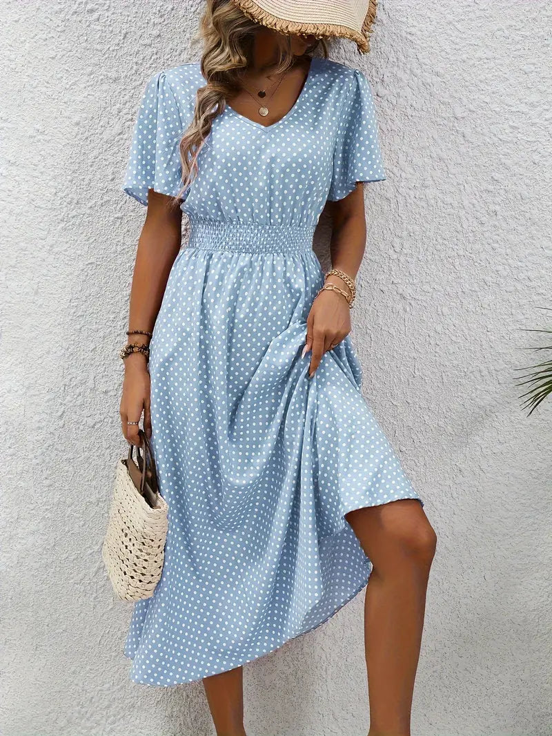 Gepunktetes Sommerkleid | Luftig & Feminin | Perfekt für sonnige Tage