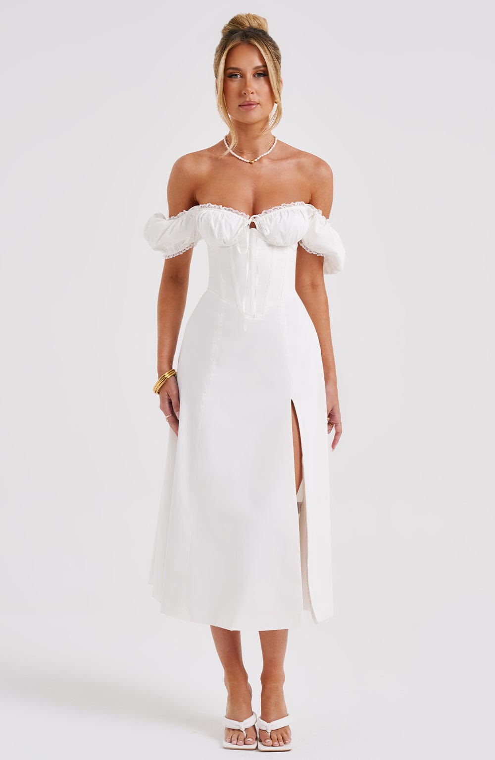 Elfenbein Midi Kleid von Courtney