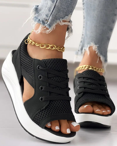 Kontrastfarbene Muffin Sandalen