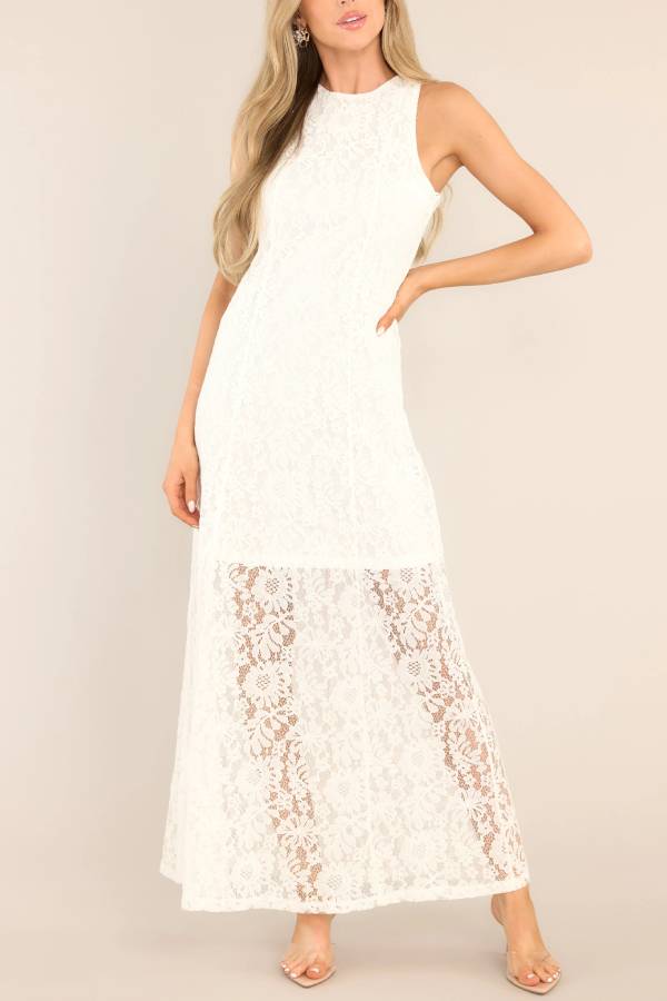 Celia® | Weißes Spitzen-Maxikleid mit unwiderstehlichem Charme