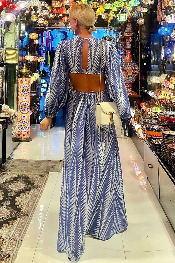 Daniela® | Rückenfreies Maxikleid mit geometrischem Print, ausgeschnittenem elastischem Bund