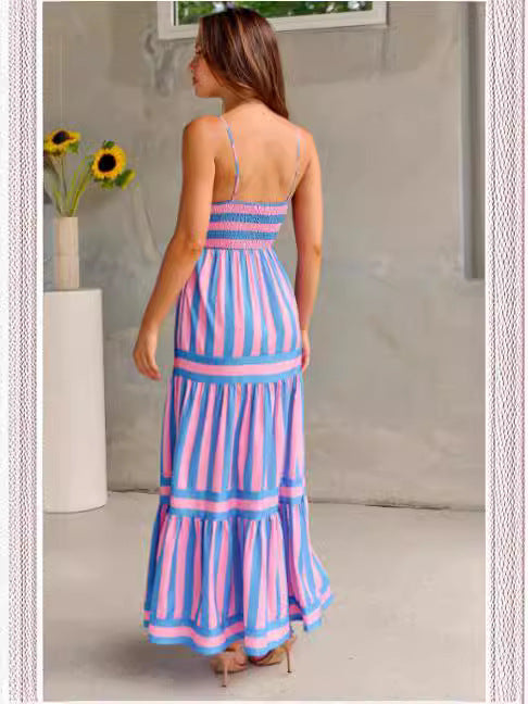 Maxikleid mit Spaghettiträgern | Gestreiftes Muster | Luftiger Sommerstil