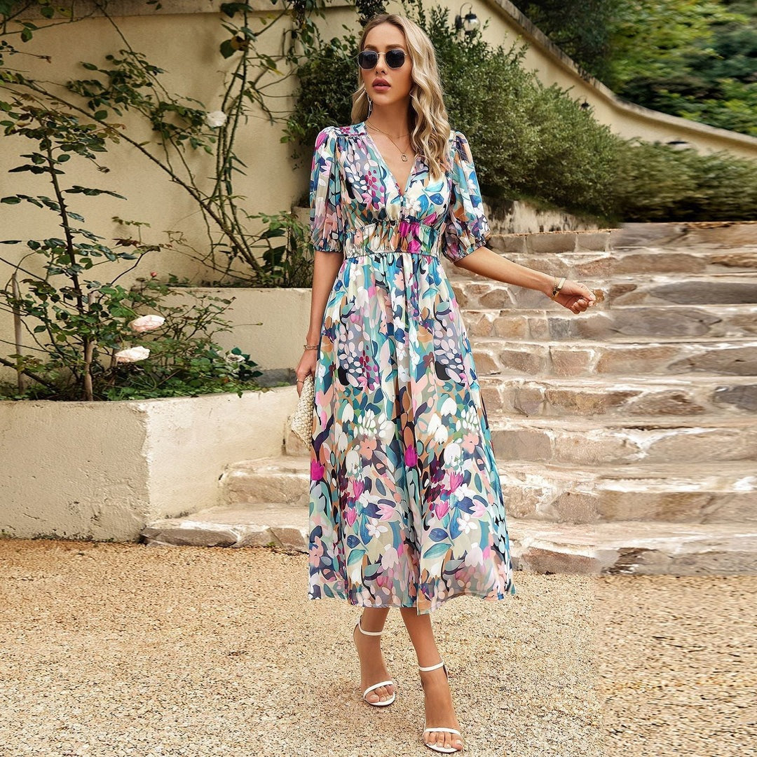 Zully® | Langes Kleid mit V-Ausschnitt für Frauen jeden Alters
