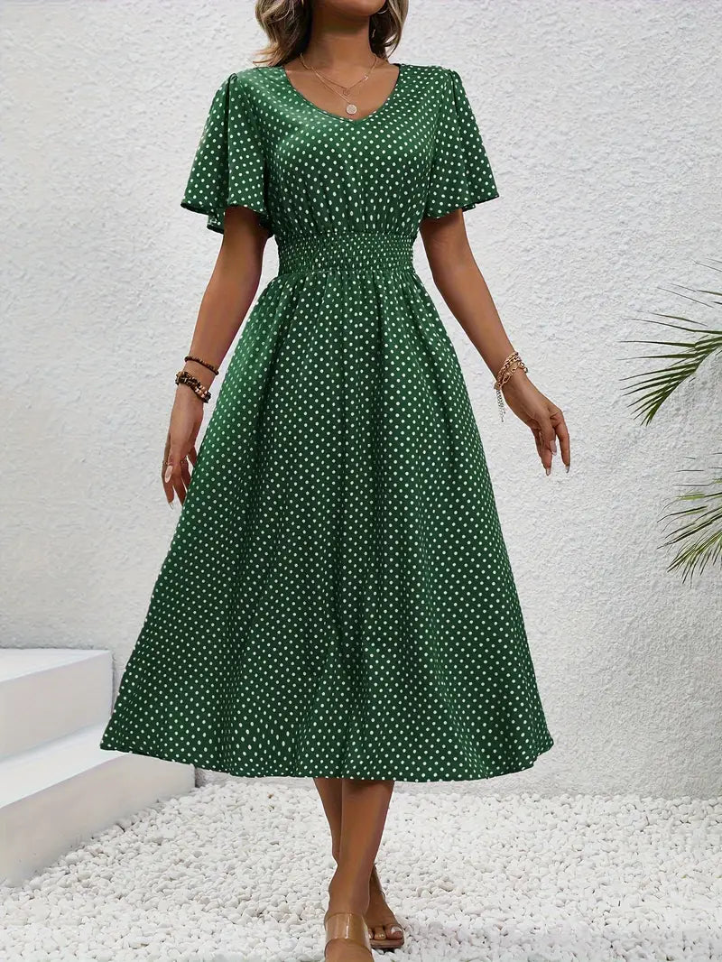 Gepunktetes Sommerkleid | Luftig & Feminin | Perfekt für sonnige Tage