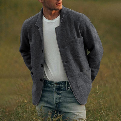 Einreihige Herrenjacke mit mehreren Taschen