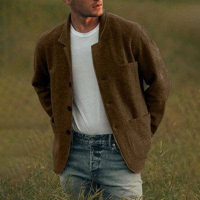 Einreihige Herrenjacke mit mehreren Taschen