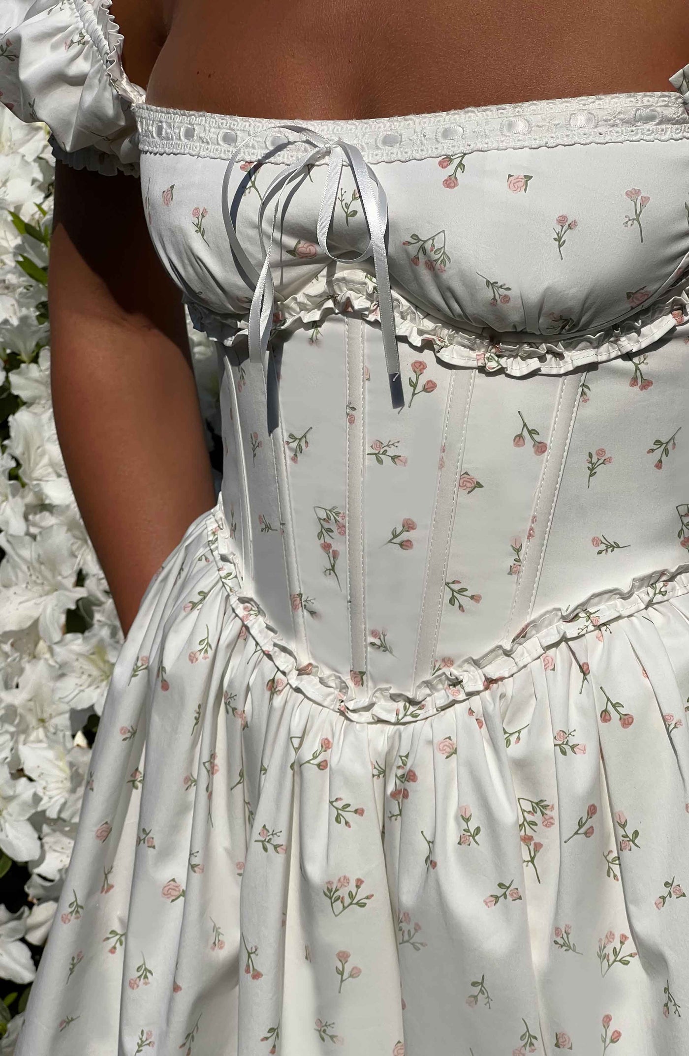 Penelope Mini Kleid - Blush mit Blumenmuster