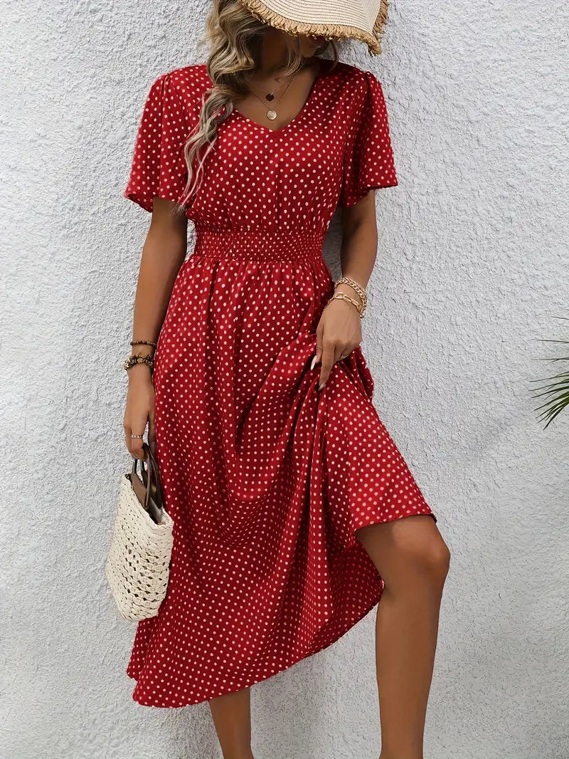 Gepunktetes Sommerkleid | Luftig & Feminin | Perfekt für sonnige Tage