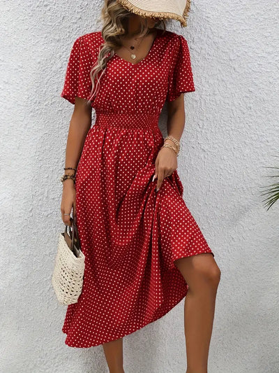 Gepunktetes Sommerkleid | Luftig & Feminin | Perfekt für sonnige Tage
