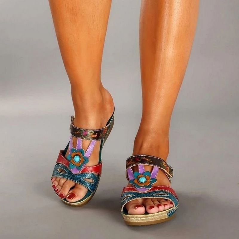 Ava® | Trendige Sandalen der Saison