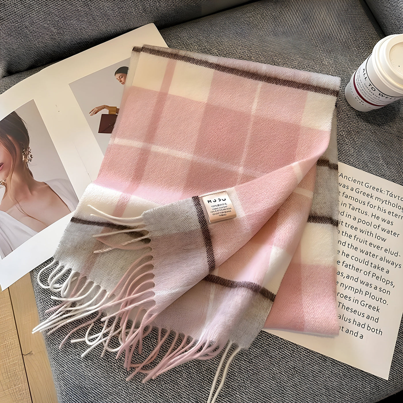 Ava | Stilvoller Damen-Winterschal aus britisch kariertem Kaschmir