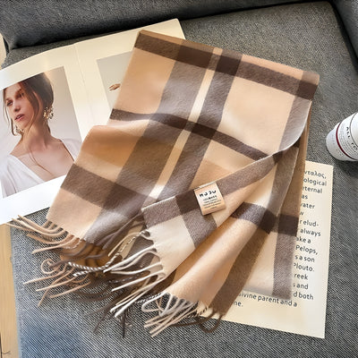 Ava | Stilvoller Damen-Winterschal aus britisch kariertem Kaschmir