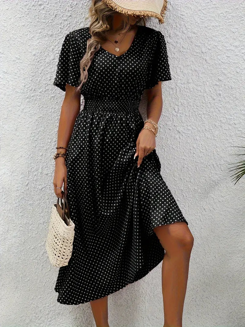 Gepunktetes Sommerkleid | Luftig & Feminin | Perfekt für sonnige Tage