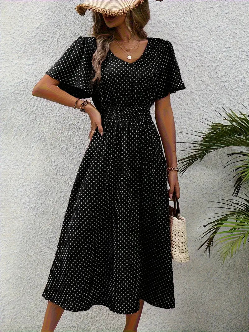Gepunktetes Sommerkleid | Luftig & Feminin | Perfekt für sonnige Tage